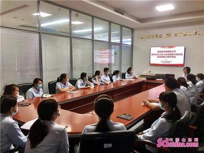 高新區(qū)政務(wù)服務(wù)大廳開展幫辦代辦工作人員業(yè)務(wù)能力培訓(xùn)會